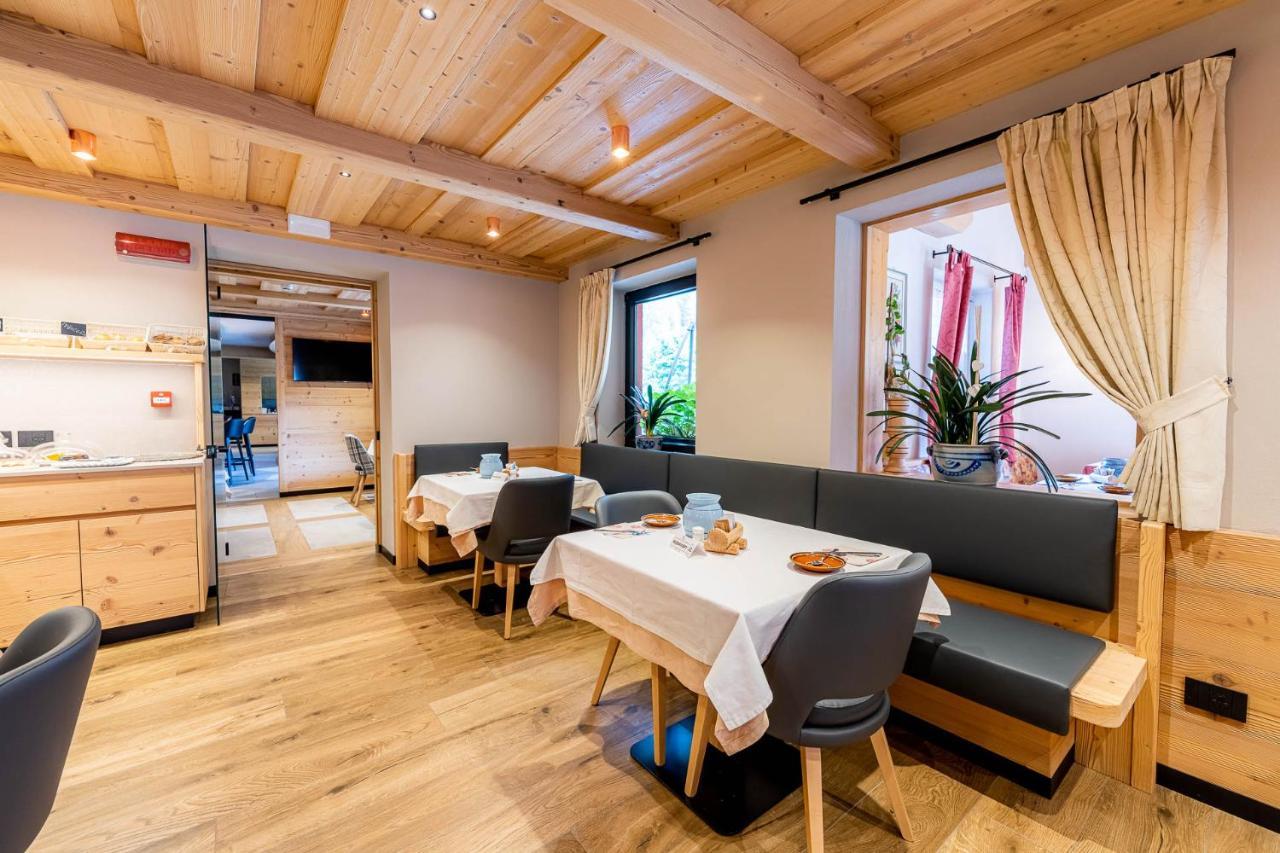 Bed and Breakfast Garni Letizia à Campitello di Fassa Extérieur photo